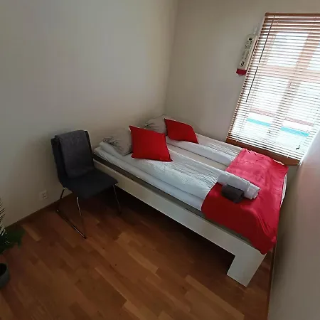 Right In The Centre *