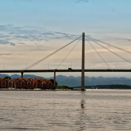 Right In The Centre Στάβανγκερ